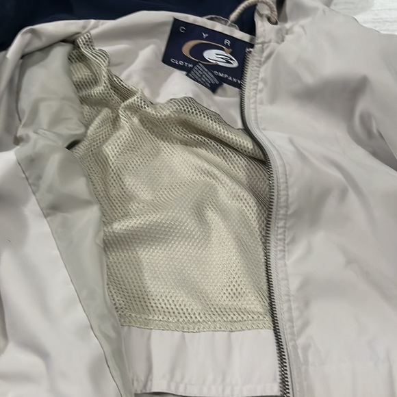 Jacket - Picture 8 of 9